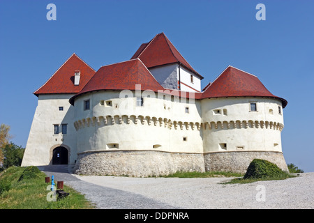 Veliki Tabor, château et musée dans le nord-ouest de la Croatie, datant du 12e siècle Banque D'Images