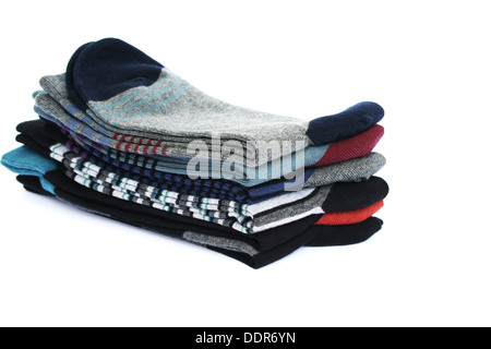 Pile de chaussettes isolé sur fond blanc. Banque D'Images