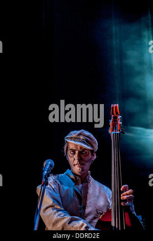 Londres, Royaume-Uni. Le 05 août, 2013. The Tiger Lillies performing Rime of the Ancient Mariner au Queen Elizabeth Hall, Londres. 5 Septembre 2013 : Crédit Carole Edrich/Alamy Live News Banque D'Images