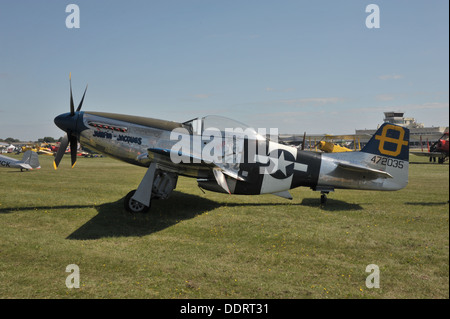 Un P-51 Mustang à un show aérien. Banque D'Images