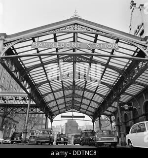 La gare de Marylebone, Londres, 1960-1972. Artiste : John Gay Banque D'Images