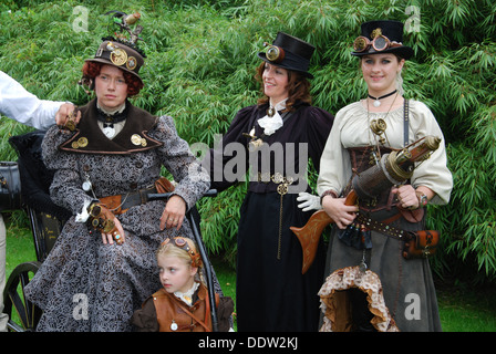 En 2012 caractères steampunk Fantasy Fair Arcen Pays-Bas Banque D'Images