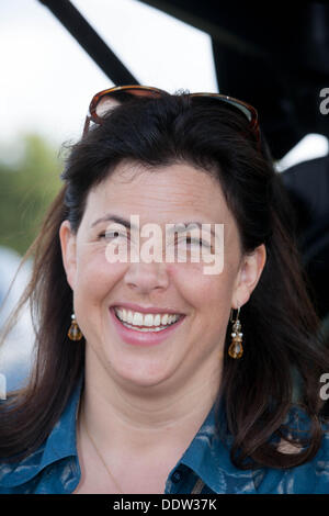 Stamford, Lincolnshire, Royaume-Uni. 7 septembre 2013. Land Rover Burghley Horse Trials. Kirstie Allsopp présentateur de télévision juges le Land Rover Burghley Horse Trials à Burghley House pique-nique,Stamford Lincolnshire. Crédit : Tim Scrivener/Alamy Live News Banque D'Images