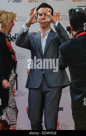 Toronto, Canada. Le 06 août, 2013. Benedict Cumberbatch arrive au TIFF's Princess of Wales Theatre à Toronto, Canada le 06 septembre 2013 pour le premier ministre de 12 ans, un esclave. Credit : Victor Biro/Alamy Live News Banque D'Images