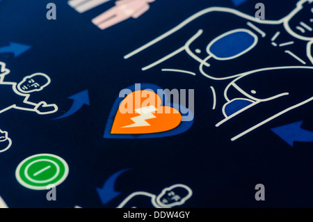 Close up of a Heartsine SAM350P défibrillateur automatique Banque D'Images