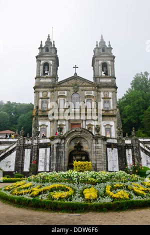 Bom Jesus de Monte StepsThis,sur la colline de la chapelle dédiée à la Sainte Croix a été reconstruite au 15ème/6ème siècles.Braga, Portugal Banque D'Images