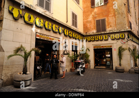 Italie, Rome, Caffè Tazza d'Oro Banque D'Images