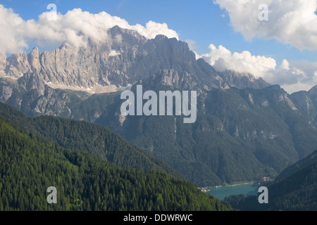 Dans le Monte Civetta Dolomites, Italie. Banque D'Images