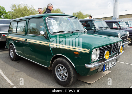 BERLIN - 11 MAI : voiture Austin MINI Clubman Estate, 26 Oldtimer-Tage Berlin-Brandenburg, 11 mai 2013, Berlin, Allemagne Banque D'Images