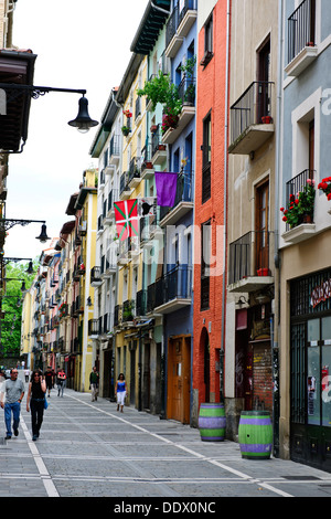 Colourfull quelques rues de la capitale,la vie en appartement, magasins, cafés, bars à tapas,Hôtels,Architecture,Pamplona Navarre,Espagne, Banque D'Images