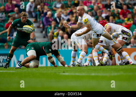 Leicester, Royaume-Uni. Sep 8, 2013. Action de la Aviva Premiership match entre Leicester Tigers et Worcester Warriors joué à Welford Road, Leicester Crédit : Graham Wilson/Alamy Live News Banque D'Images