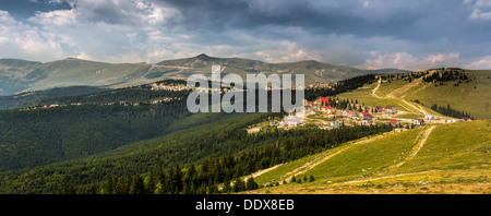 Ranca - un resort dans les montagnes des Carpates, Roumanie Banque D'Images