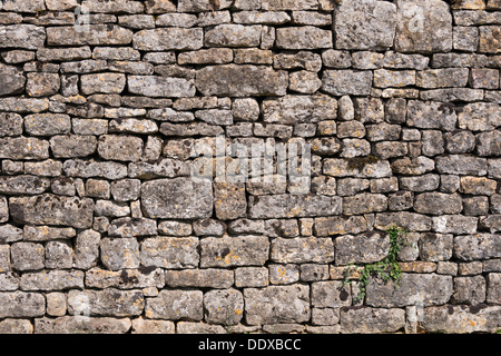 Mur en pierre sèche, Arthel, Bourgogne, France Banque D'Images