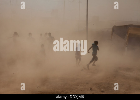 Province de Domiz, Duhok - Le Nord de l'Iraq (Kurdistan iraquien) - Camp de Réfugiés de Domiz, tempête de poussière Banque D'Images