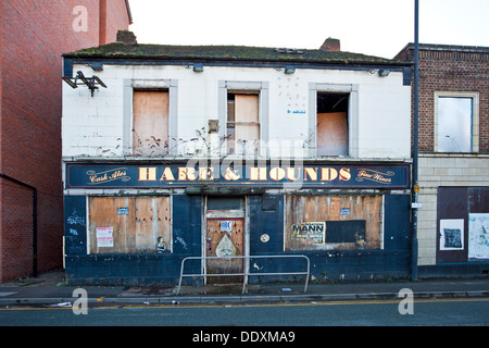 Le Hare and Hounds abandonnés pub dans Sheffield South Yorkshire, UK Banque D'Images