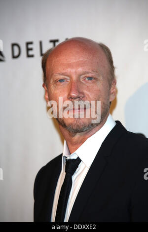 Toronto, Canada. Sep 9, 2013. Réalisateur Paul Haggis assiste au Gala de l'amfAR inspiration au cours de la 38e conférence annuelle de Toronto International Film Festival aka TIFF au Carlu de Toronto, Canada, le 08 septembre 2013. Photo : Hubert Boesl/dpa/Alamy Live News Banque D'Images