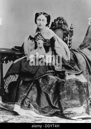 Olga Nikolaïevna, Reine de Wurtemberg, c1860-c1867. Artiste : Inconnu Banque D'Images