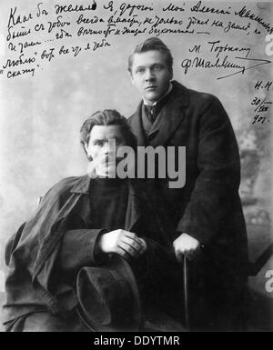 L'auteur russe Maxime Gorki et singer Feodor Chaliapine, 1901. Artiste : Inconnu Banque D'Images