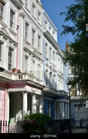 Maisons dans Chalcot Square, Primrose Hill NW1, Londres, Royaume-Uni. Banque D'Images