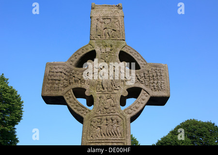 Christ Roi et d'autres scènes bibliques sur la croix de Muiredach à Monasterboice, Irlande Banque D'Images