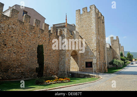 Portal de Sant Antoni, remparts, Tours, tour-porte, Montblanc, province de Tarragone, en Catalogne, Espagne, Europe, PublicGround Banque D'Images