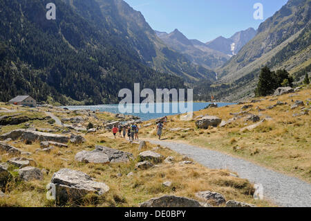 Lac de Gaube, Cauterets, Pyrénées, région Midi-Pyrénées, parc national, paysage de montagne, département des Hautes-Pyrénées Banque D'Images