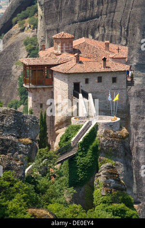 Le Saint Monastère de Rousanou (St. Barbara), les météores à Trikala Région de la Grèce Banque D'Images