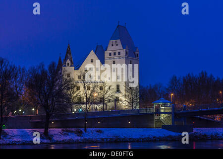 Neues Schloss Castle, Klenzepark, la nuit Banque D'Images