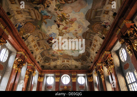 La peinture du plafond dans le hall en marbre, Abbaye de Melk ou Stift Melk, UNESCO World Heritage Site, Basse Autriche, Autriche, Europe Banque D'Images