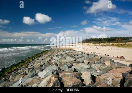 Plage, côte atlantique près de Soulac-sur-mer, région Aquitaine, département de la Gironde, France, Europe Banque D'Images