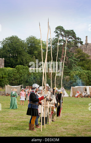 Le "Berkeley' escarmouche de reconstitutions médiévales au château de Berkeley près de Gloucester où le 500e anniversaire de la bataille de F Banque D'Images