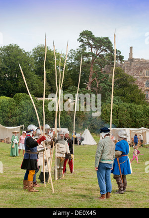 Le "Berkeley' escarmouche de reconstitutions médiévales au château de Berkeley près de Gloucester où le 500e anniversaire de la bataille de F Banque D'Images