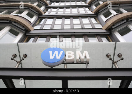 Siège de l'association du logement Berlin-Mitte ou WBM, une société immobilière municipale à Berlin Banque D'Images