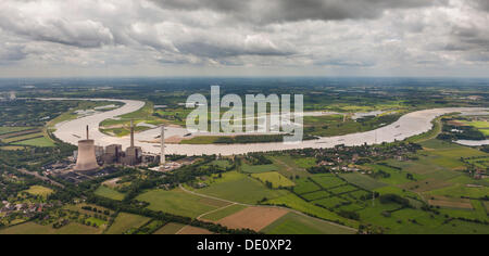 Vue aérienne, Voerde power plant, boucle du Rhin avec les plaines inondables, Goetterswickerhamm, la Ruhr, région du Bas Rhin Banque D'Images
