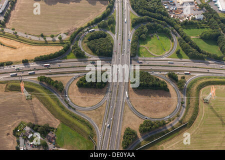 Vue aérienne, Dortmund West intersection autoroute, autoroute a45 et l'autoroute a40, Dortmund, Ruhr, Rhénanie du Nord-Westphalie Banque D'Images