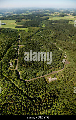 Vue aérienne, anciennes casernes, site proposé pour un institut de médecine légale, Reichshof, Oberbergisches Land Banque D'Images