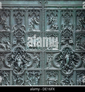 L'architecture, les églises et les monastères, l'Italie, détails, Cathédrale de Santa Maria Nascente, façade principale, relief sur le portail principal, Milan, Lombardie,-Additional-Rights Clearance-Info-Not-Available Banque D'Images