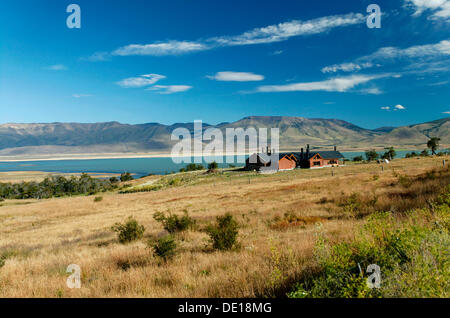 Paysage près d'El Calafate, le Parc National Los Glaciares, classé au Patrimoine Mondial de l'UNESCO, de la Cordillère, province de Santa Cruz, Patagonie Banque D'Images