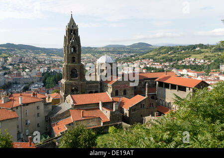 Le Puy en Velay, départ de Saint Jacques de Compostelle, cathédrale Notre Dame, la Haute Loire, Auvergne, France, Europe Banque D'Images