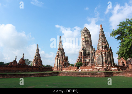 L'ancienne pagode à Wat Chaiwattanaram, Ayudhya, Tahiland Banque D'Images