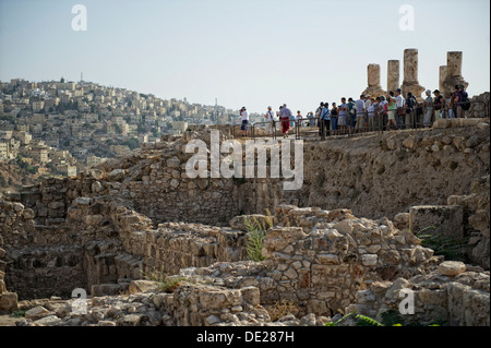 Temple d'Hercule sur la colline de la Citadelle d'Amman, la capitale du Royaume hachémite de Jordanie, Moyen-Orient, Asie Banque D'Images