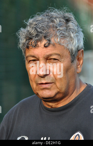 Mircea Lucescu, l'entraîneur-chef d'équipe Le Shakhtar Banque D'Images