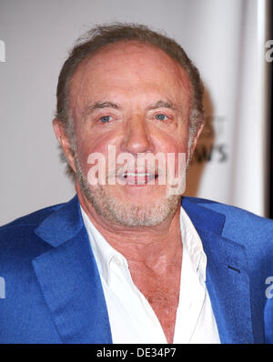 Los Angeles, Californie, USA. 10e Août, 2013. James Caan assistant à l'automne 2013 Paleyfest ABC TV aperçu de ''Retour dans le jeu'' tenue à l'Paley Center for Media à Beverly Hills, Californie le 10 septembre 2013. 2013 Credit : D. Long/Globe Photos/ZUMAPRESS.com/Alamy Live News Banque D'Images