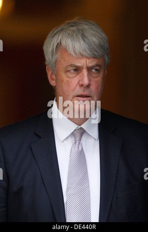 Andrew Lansley CBE DÉPUTÉ Leader de la Chambre des communes et Lord du Sceau privé assiste à la réunion hebdomadaire du cabinet à No:10 Downing Street Banque D'Images