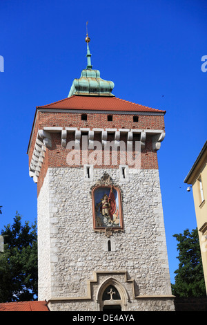 Tour à Florian Gate, Cracovie, Pologne Banque D'Images