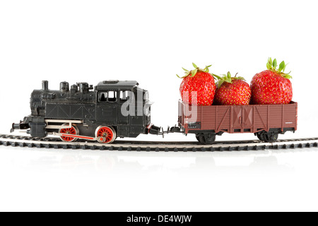 Train avec des fraises Banque D'Images