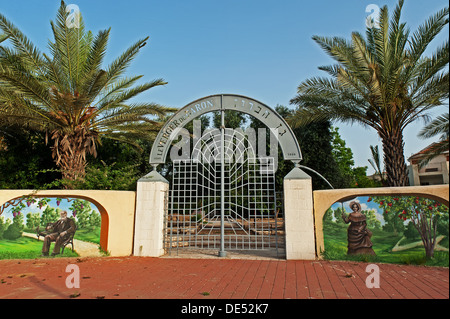 L'entrée fermée pour le 'Baron' dans le jardin de la mémoire le baron Edmond de Rothschild, à Mahebourg, Mauritius Banque D'Images