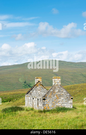 Cottage délabré et abandonné de l'époque de la Highland clearances, Alltnacaillich, hauts plateaux du Nord, Écosse Banque D'Images