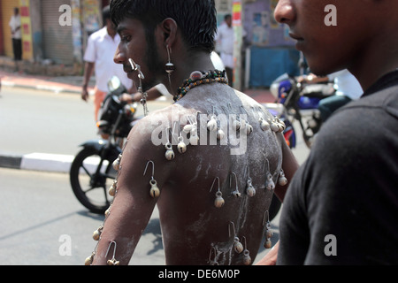 Kavadi Hindu devotees Paravai Vel Kavadi Banque D'Images