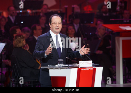 Leipzig, Allemagne, François Hollande dans le Gewandhaus à la cérémonie 150 ans SPD Banque D'Images